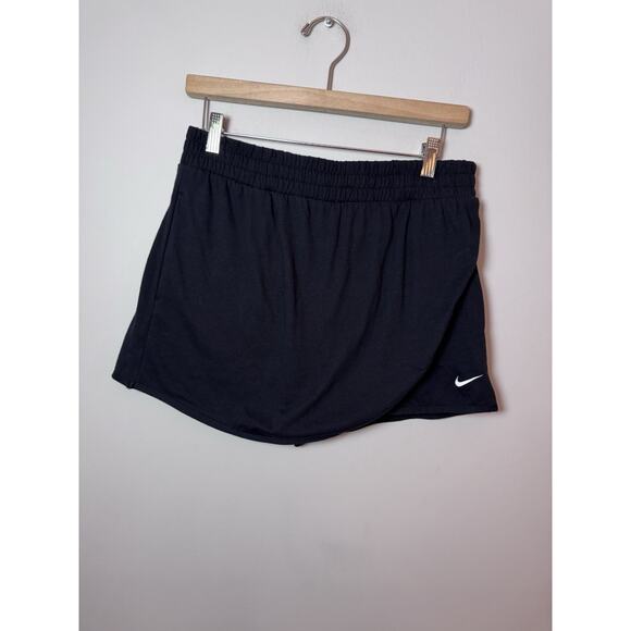 Nike Black Athletic Skort Dry Fit Women's Sz XL NWT - Picture 1 of 10